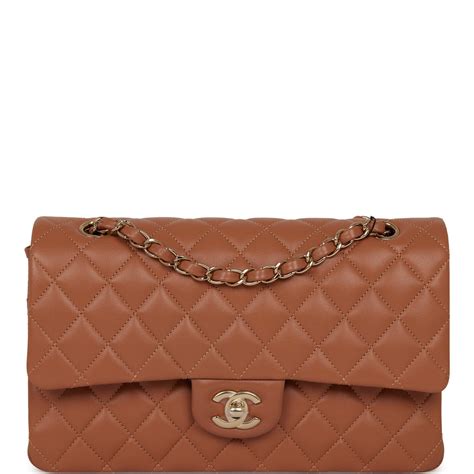 chanel classic flap caramel
